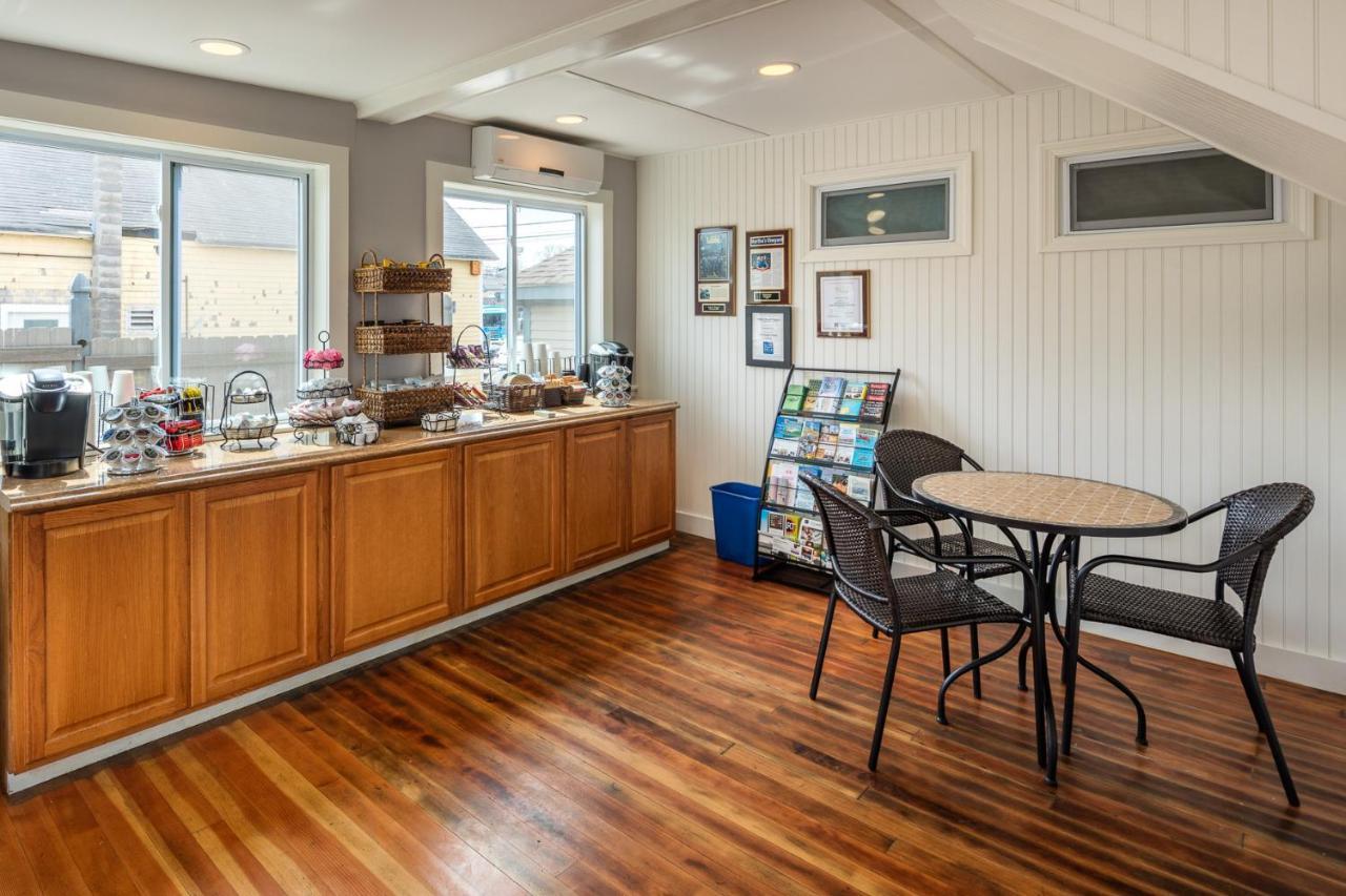 Dockside Inn Vineyard Haven Exteriér fotografie